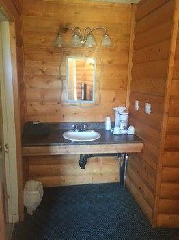 Smokey Hollow Resort Wasagaming Exterior photo